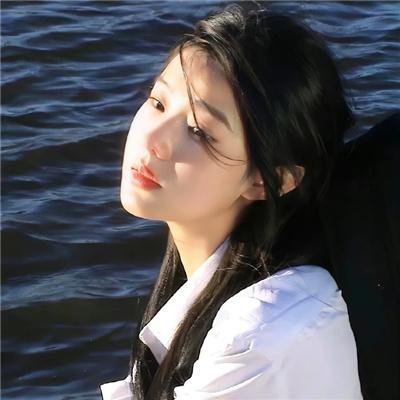 空虚的闪耀封面